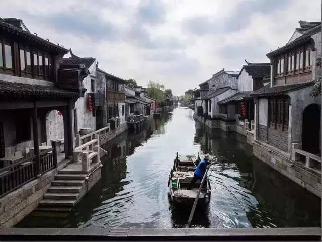 怎样简单且快速地进入睡眠?——专为你解答的问答平台